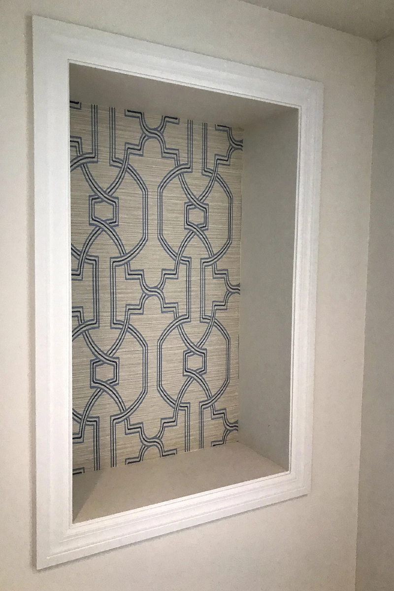 grasscloth-wallpaper-installation-niche